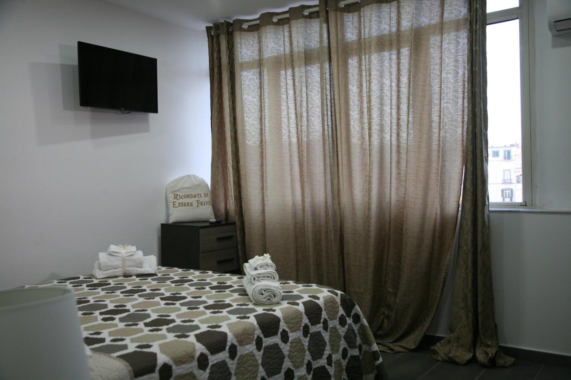 Dimora Portanolana Hotel Napoli Ngoại thất bức ảnh
