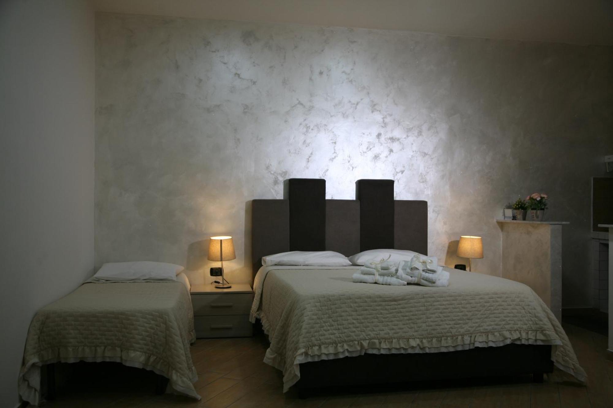 Dimora Portanolana Hotel Napoli Ngoại thất bức ảnh